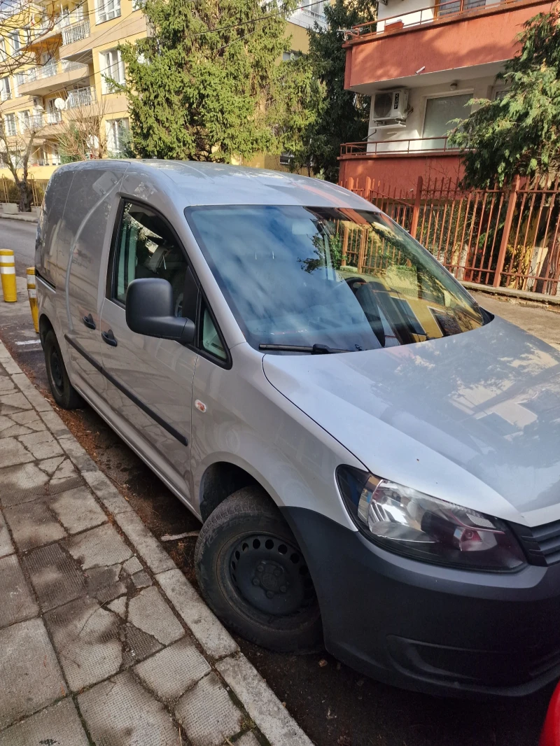 VW Caddy, снимка 4 - Автомобили и джипове - 53118564