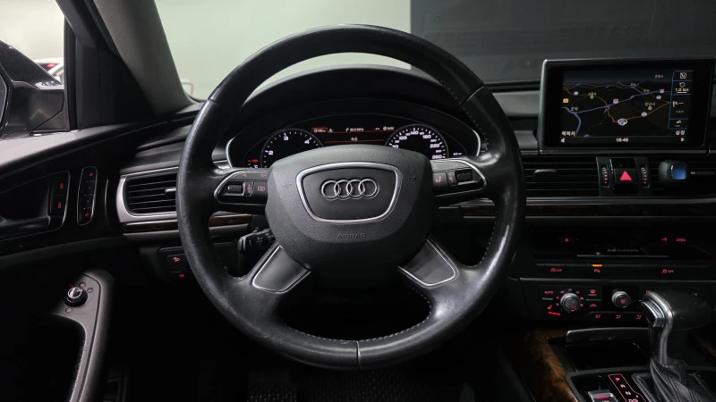 Audi A6 3.0TDI/QUATTRO/MATRIX, снимка 8 - Автомобили и джипове - 53261002