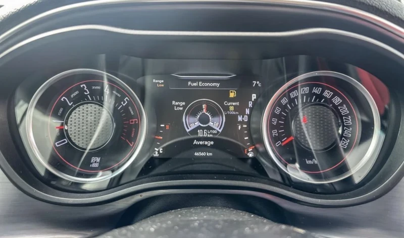 Dodge Challenger R/T * ОБДУХВАНЕ * H/K * КАМЕРА * 8ZF * CARFAX * , снимка 8 - Автомобили и джипове - 53472687