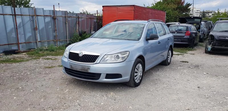 Skoda Octavia 1.6 TDI, снимка 1 - Автомобили и джипове - 29760274