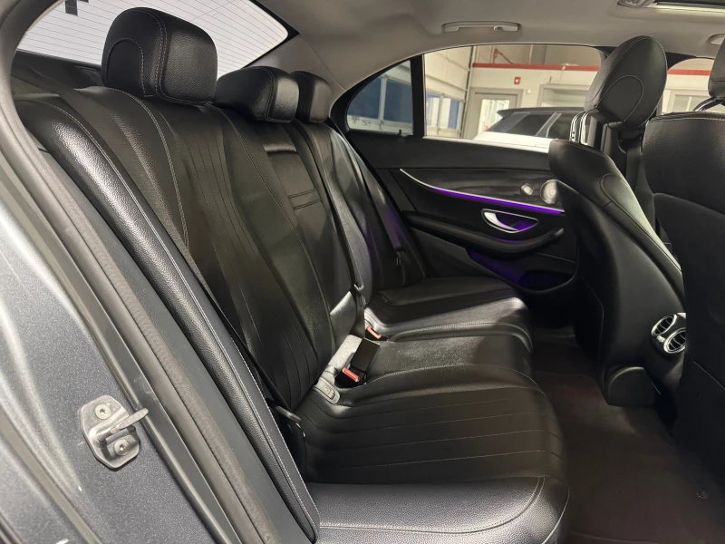 Mercedes-Benz E 300 AMG* CUSTOM+ * AKRAPOVICH* PANO* MULTIBEAM* BURMAS - 37900 лв. - 65932256 | Car24.bg