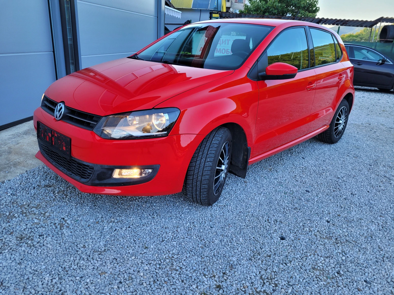 VW Polo 1.2 Бензин - изображение 2