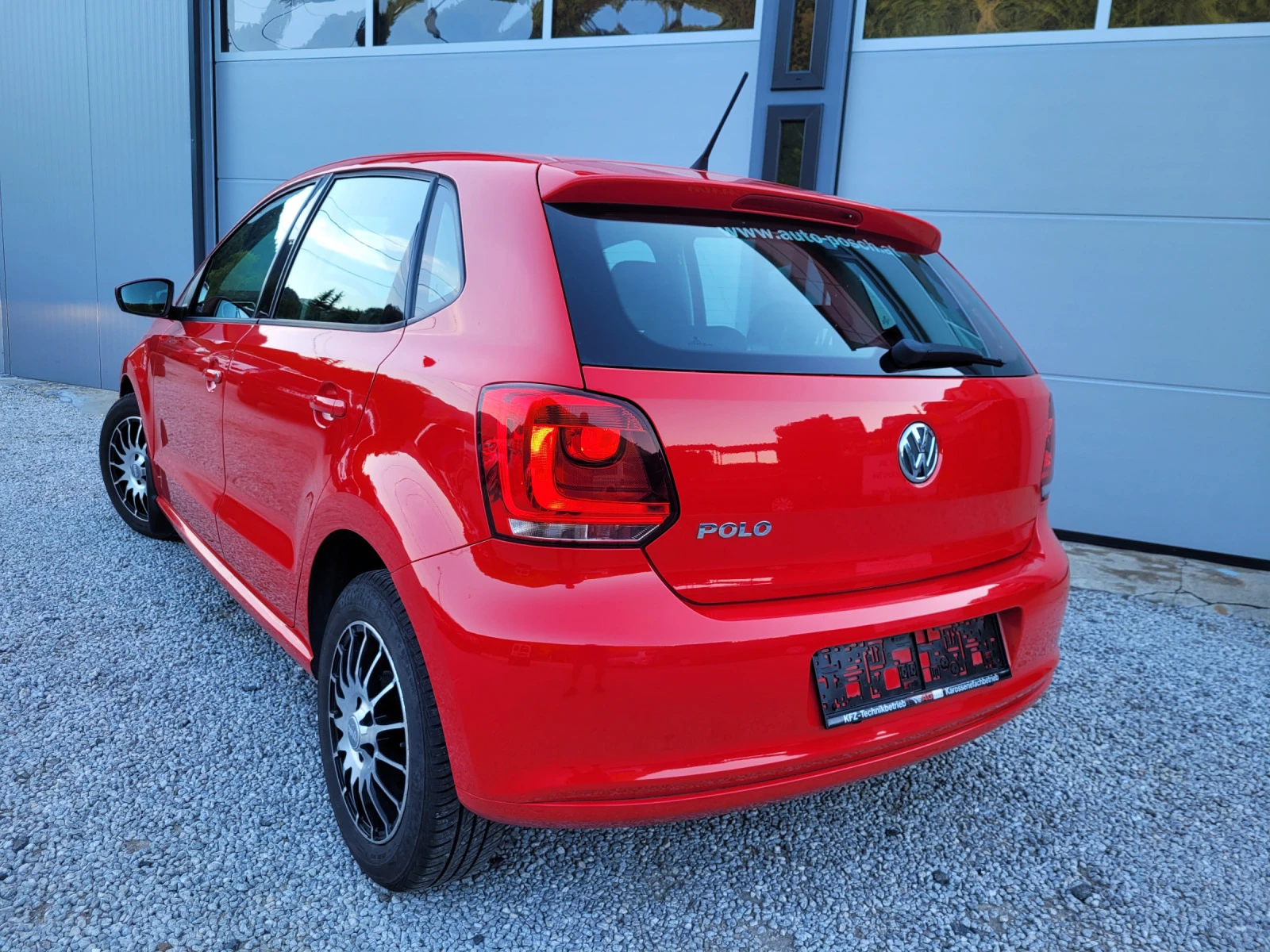 VW Polo 1.2 Бензин - изображение 3