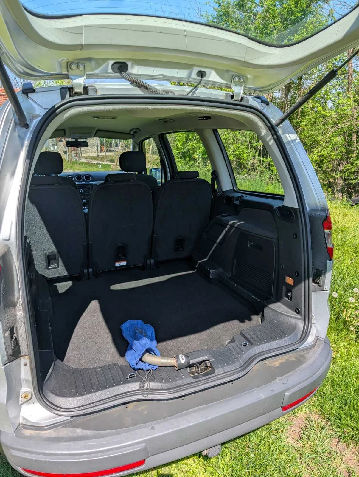 Ford Galaxy 1, 6 115кс  - изображение 9