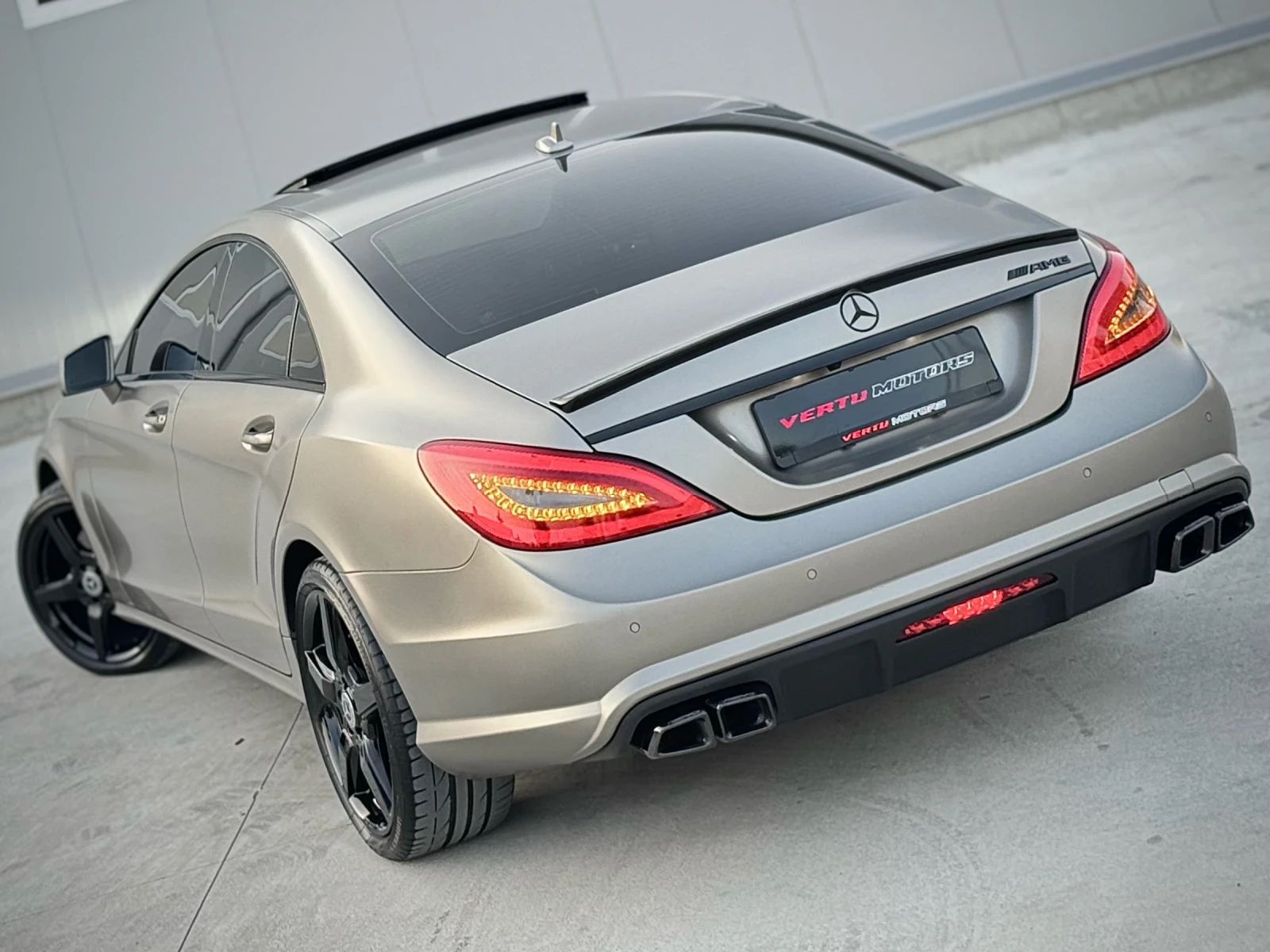 Mercedes-Benz CLS 350 AMG / DESIGNO / EDITION1 / DISTRONIC / FULL - изображение 5
