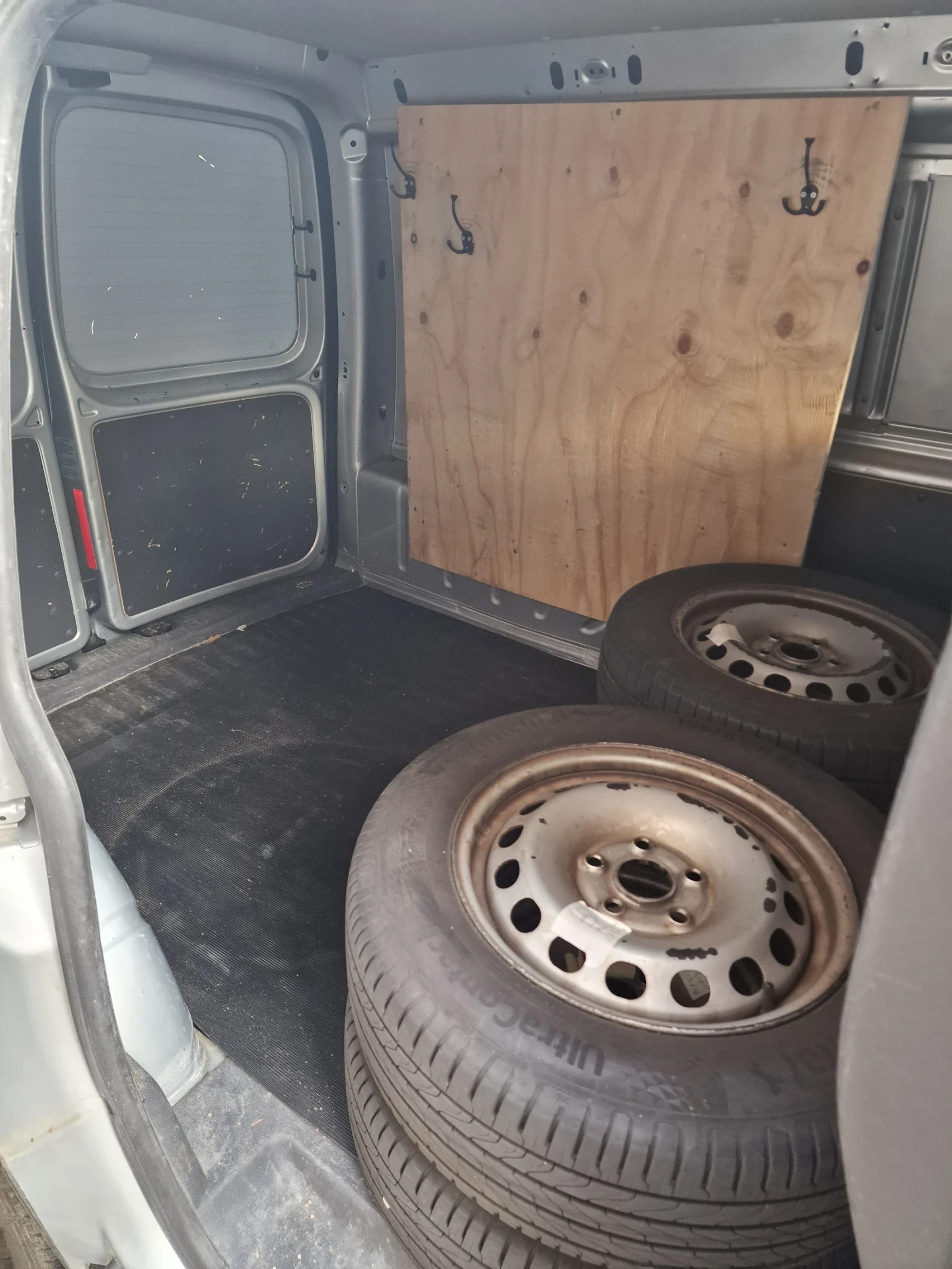 VW Caddy  - изображение 5