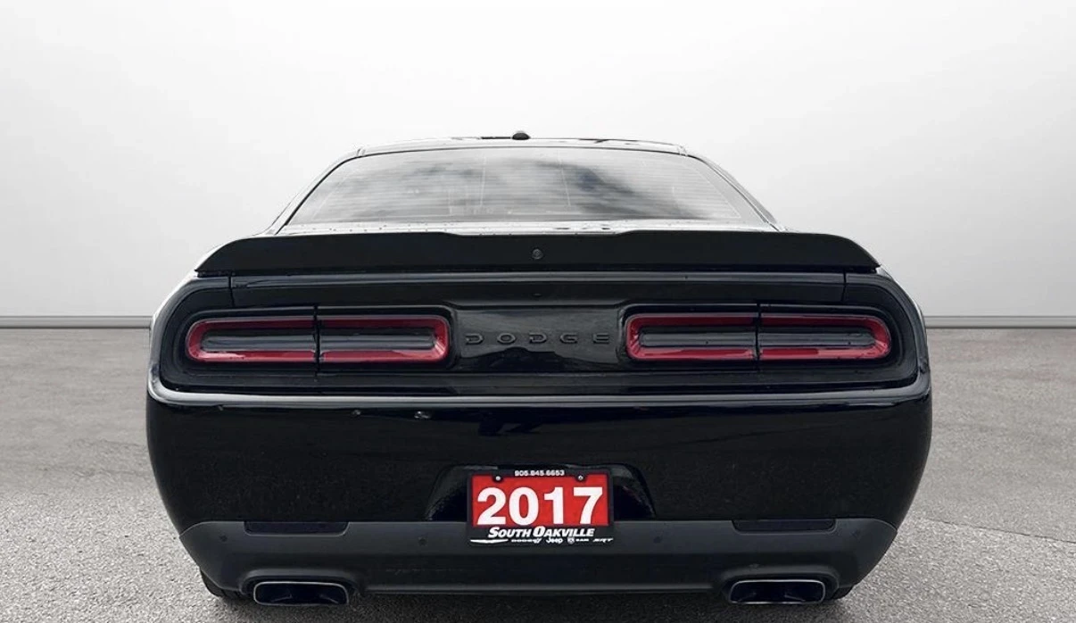 Dodge Challenger R/T * ОБДУХВАНЕ * H/K * КАМЕРА * 8ZF * CARFAX *  - изображение 5