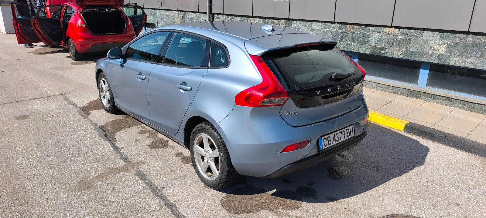 Volvo V40 D2, снимка 4 - Автомобили и джипове - 53896986
