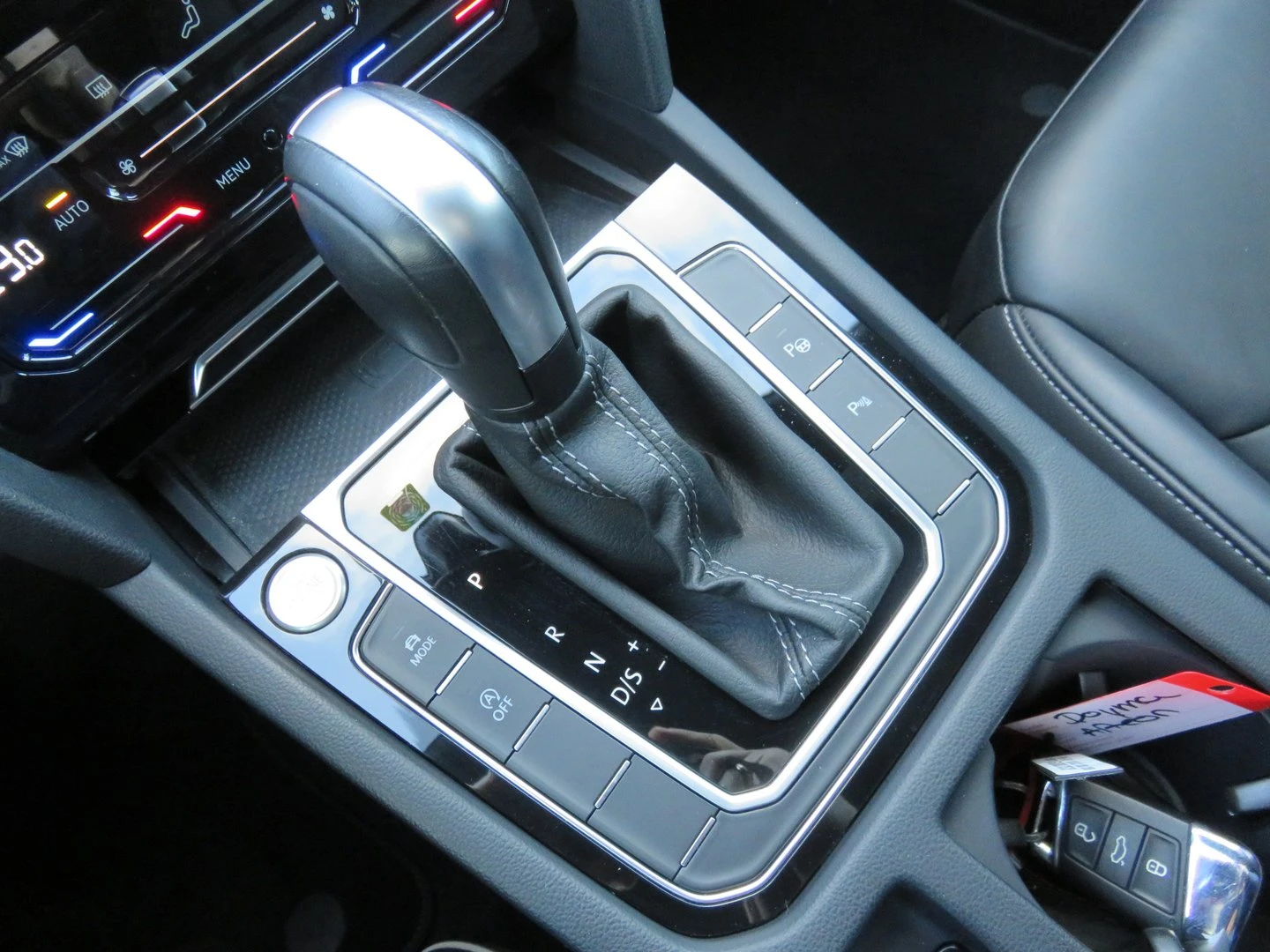 VW Arteon R-Line 2.0 TDI SCR 4MOTION DSG | Mobile.bg � ����������� 11