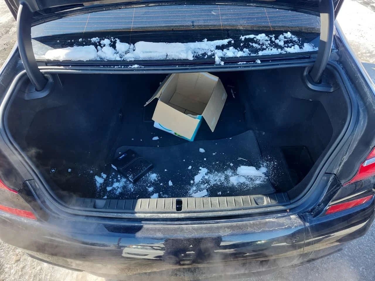 BMW 750  XDRIVE /DISTRONIC/360/HARMAN KARDON/ОБДУХВАНЕ, снимка 14 - Автомобили и джипове - 53984398