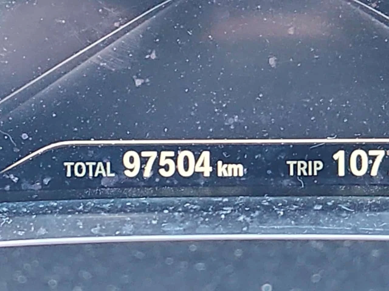 BMW 750  XDRIVE /DISTRONIC/360/HARMAN KARDON/ОБДУХВАНЕ, снимка 9 - Автомобили и джипове - 53984398