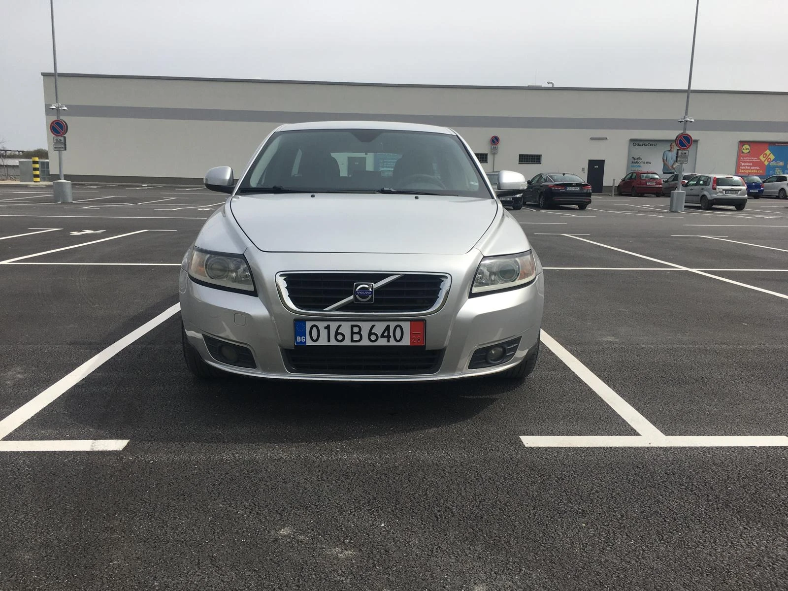 Volvo V50