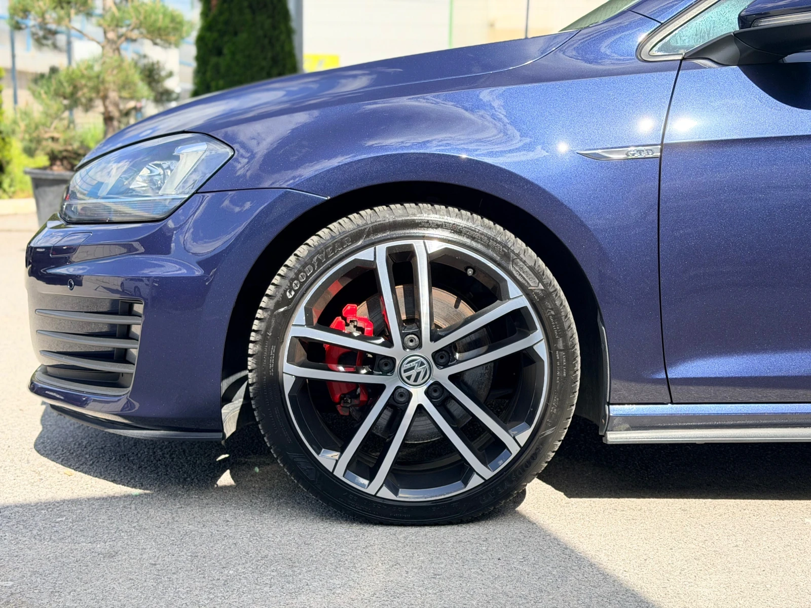 VW Golf 2.0TDI DSG GTD * ABT* NAVI LED Active Sound, снимка 4 - Автомобили и джипове - 54412133