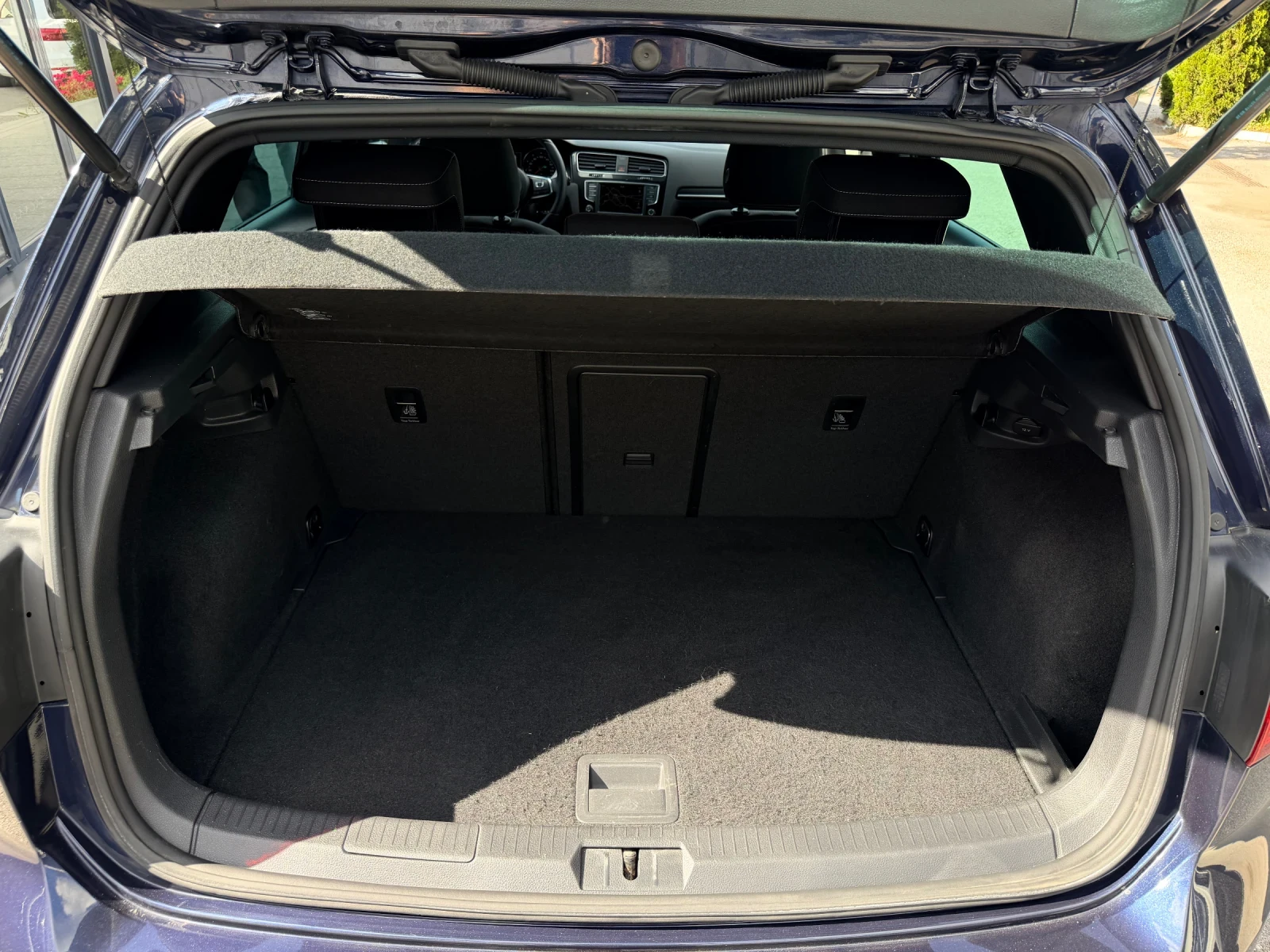 VW Golf 2.0TDI DSG GTD * ABT* NAVI LED Active Sound, снимка 16 - Автомобили и джипове - 54412133