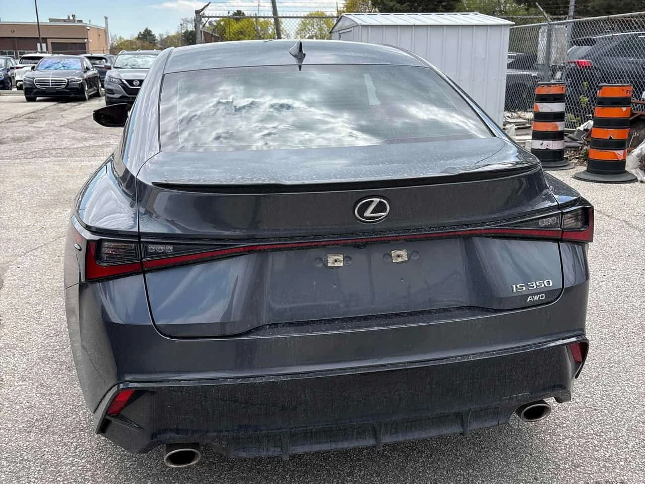 Lexus IS 350 | ПОДГРЕВ | ОБДУХВАНЕ | ЧЕРВЕН САЛОН | F SPORT | , снимка 4 - Автомобили и джипове - 54497062