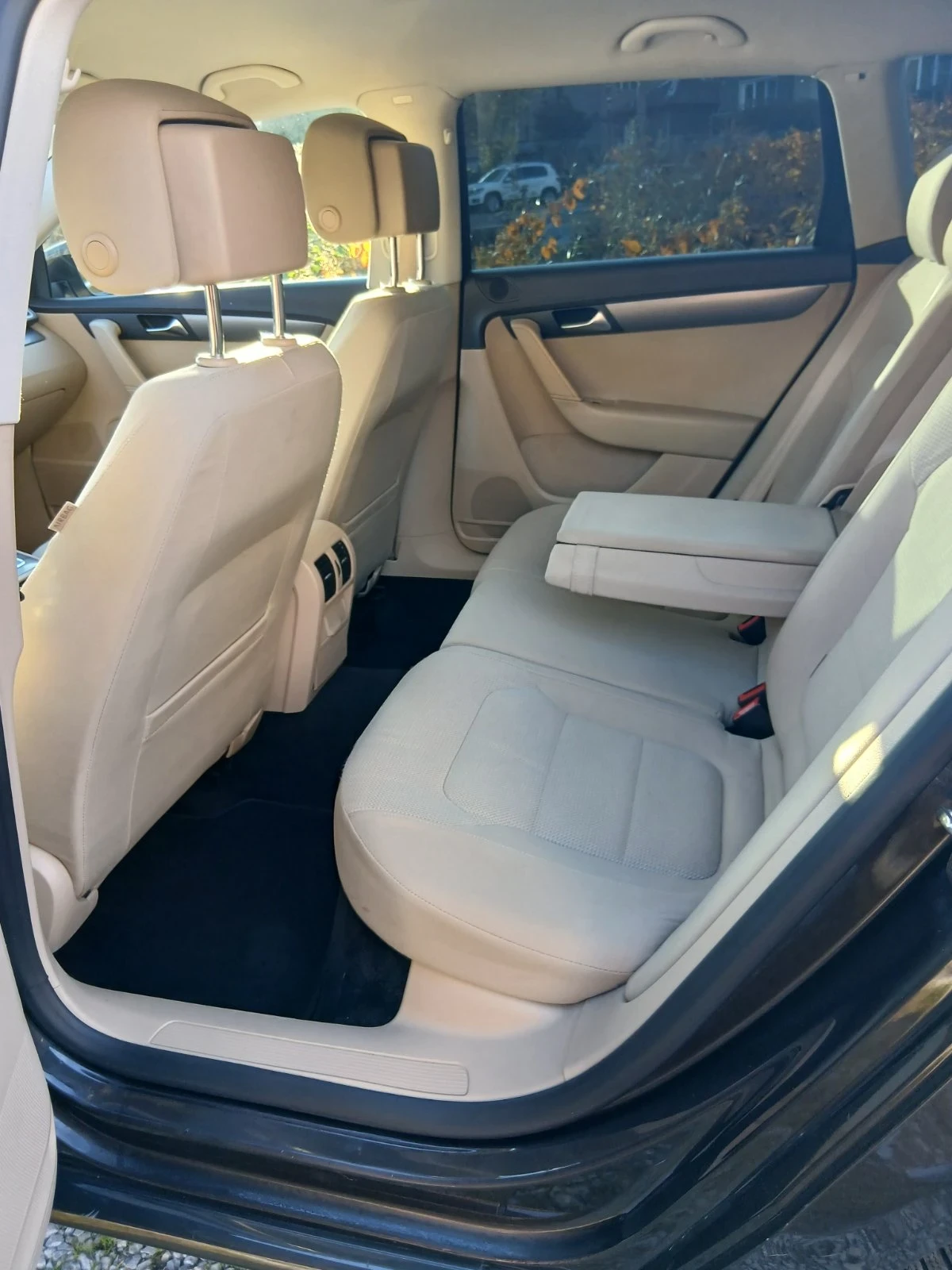 VW Passat 1.4, снимка 9 - Автомобили и джипове - 54579141
