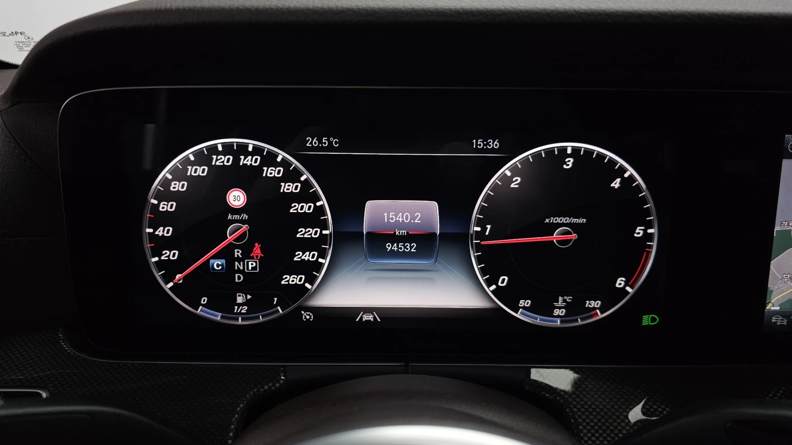 Mercedes-Benz CLS 300 2.0 AMG Line, Distronic, �������, Burmaster, HeadU | Mobile.bg � ����������� 8