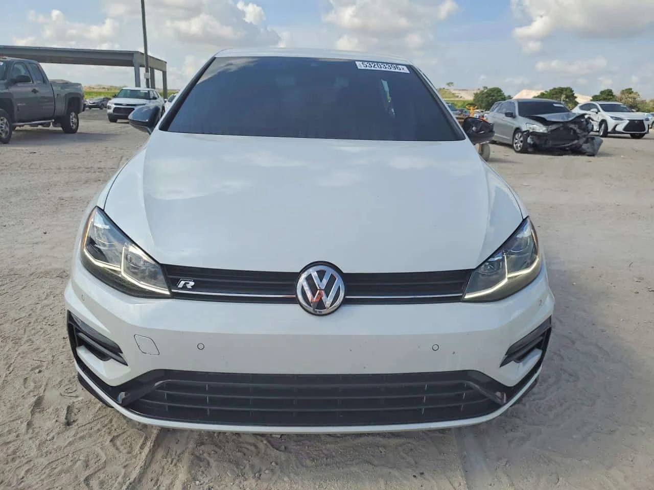 VW Golf R / ПЪРВИ СОБСТВЕНИК / ФИКСИРАНА ЦЕНА , снимка 5 - Автомобили и джипове - 54858364