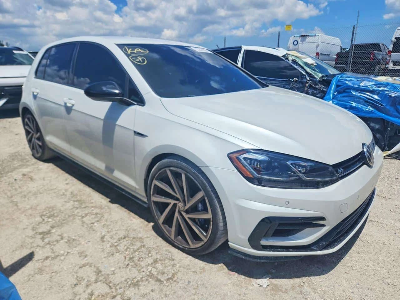 VW Golf R / ПЪРВИ СОБСТВЕНИК / ФИКСИРАНА ЦЕНА , снимка 4 - Автомобили и джипове - 54858364