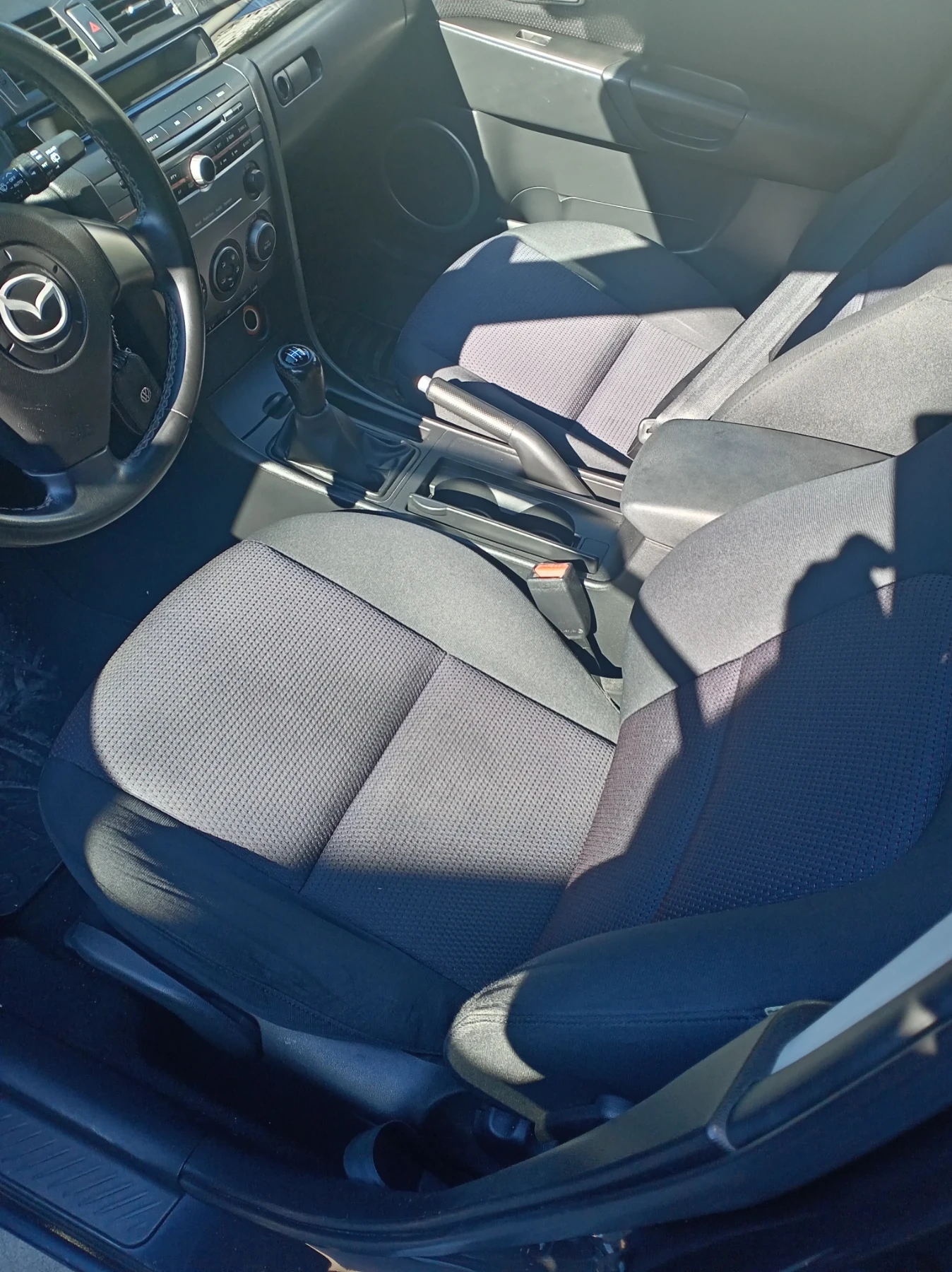 Mazda 3, снимка 6 - Автомобили и джипове - 55095458