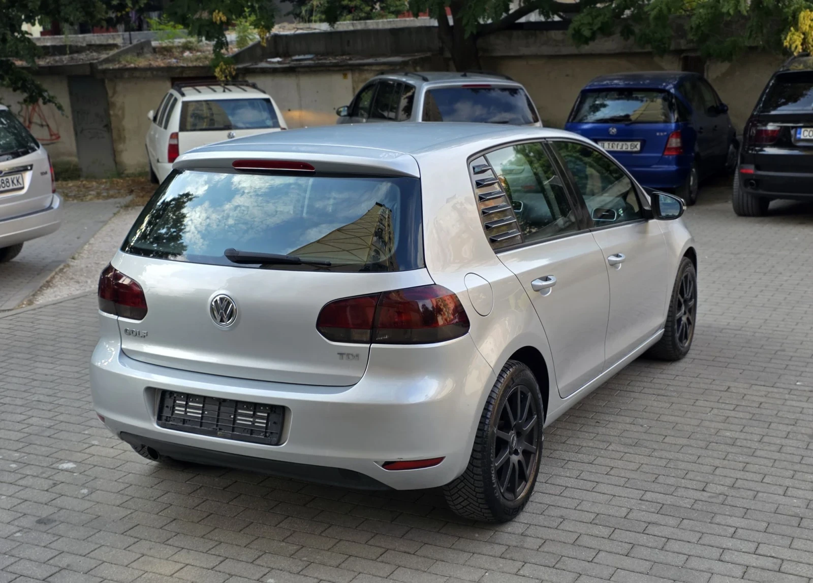 VW Golf 1.6TDI///HIGHLINE, снимка 4 - Автомобили и джипове - 55662563