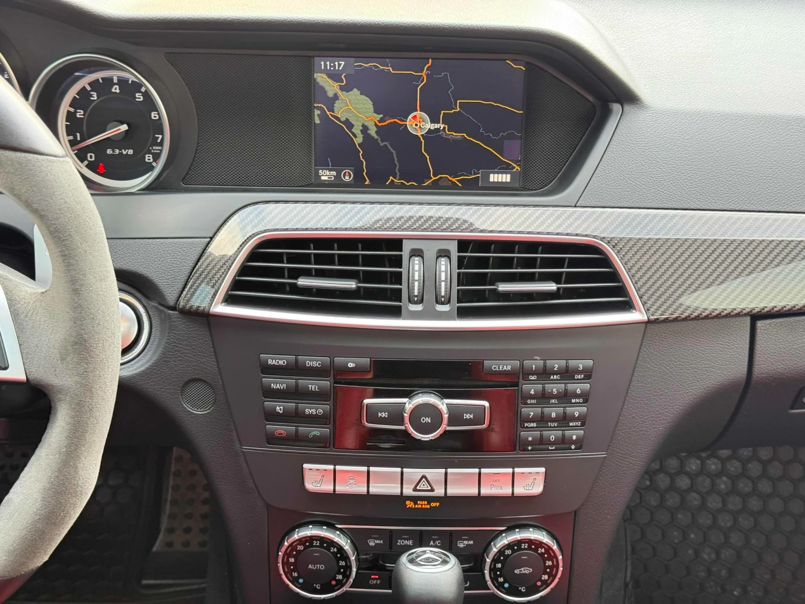 Mercedes-Benz C 63 AMG P31 AMG Development Package* 2Ключа* KEYLESS* CARF, снимка 14 - Автомобили и джипове - 55696409