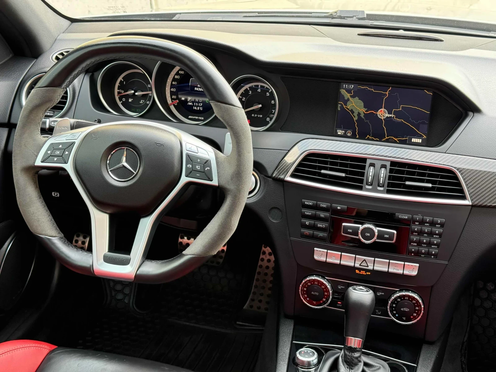Mercedes-Benz C 63 AMG P31 AMG Development Package* 2Ключа* KEYLESS* CARF, снимка 11 - Автомобили и джипове - 55696409