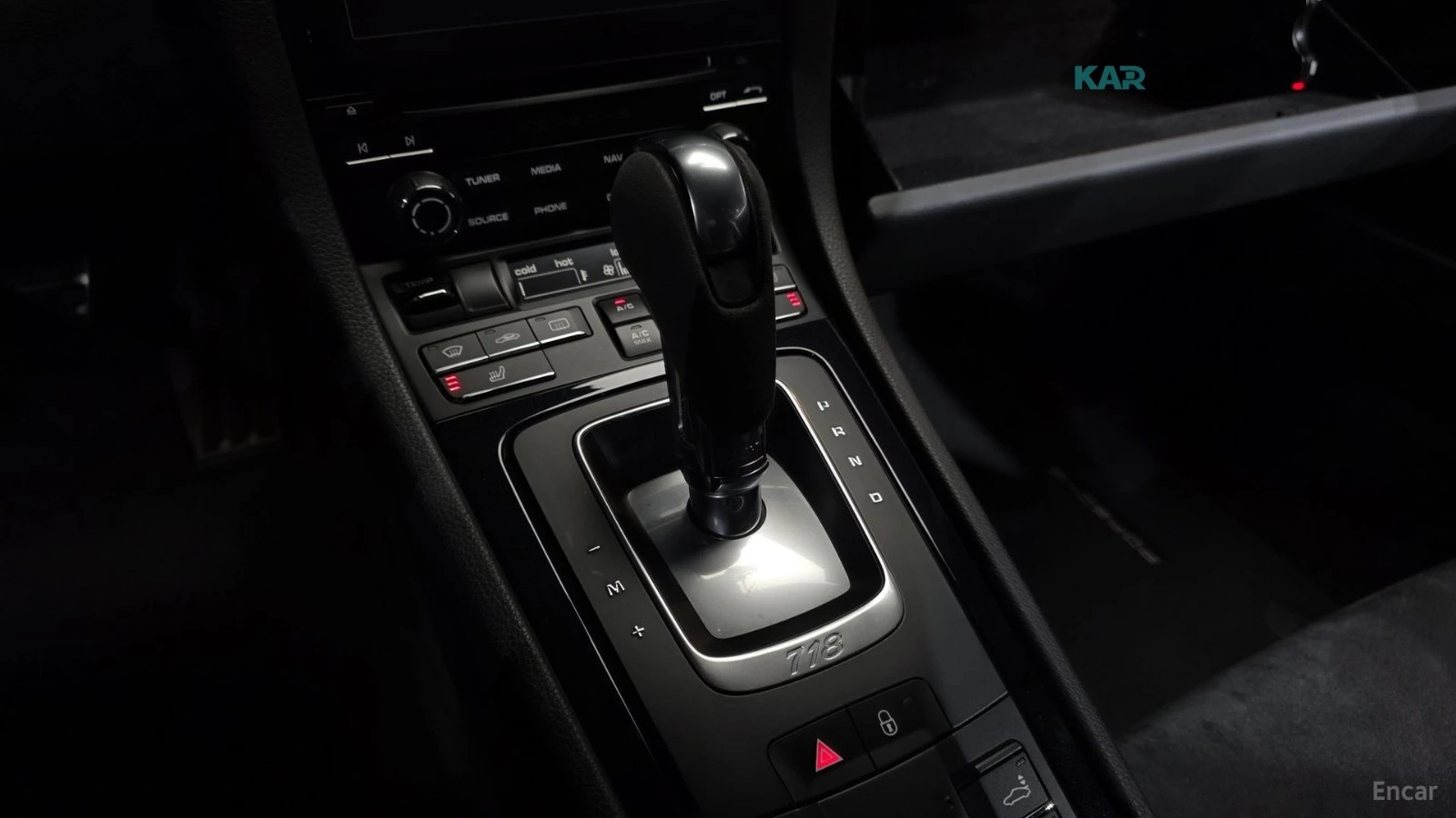 Porsche Cayman 718* GTS 2.5* КОЖА* ОБДУХВ* ПОДГРЕВ* НАВИ* PDK, снимка 9 - Автомобили и джипове - 56030872