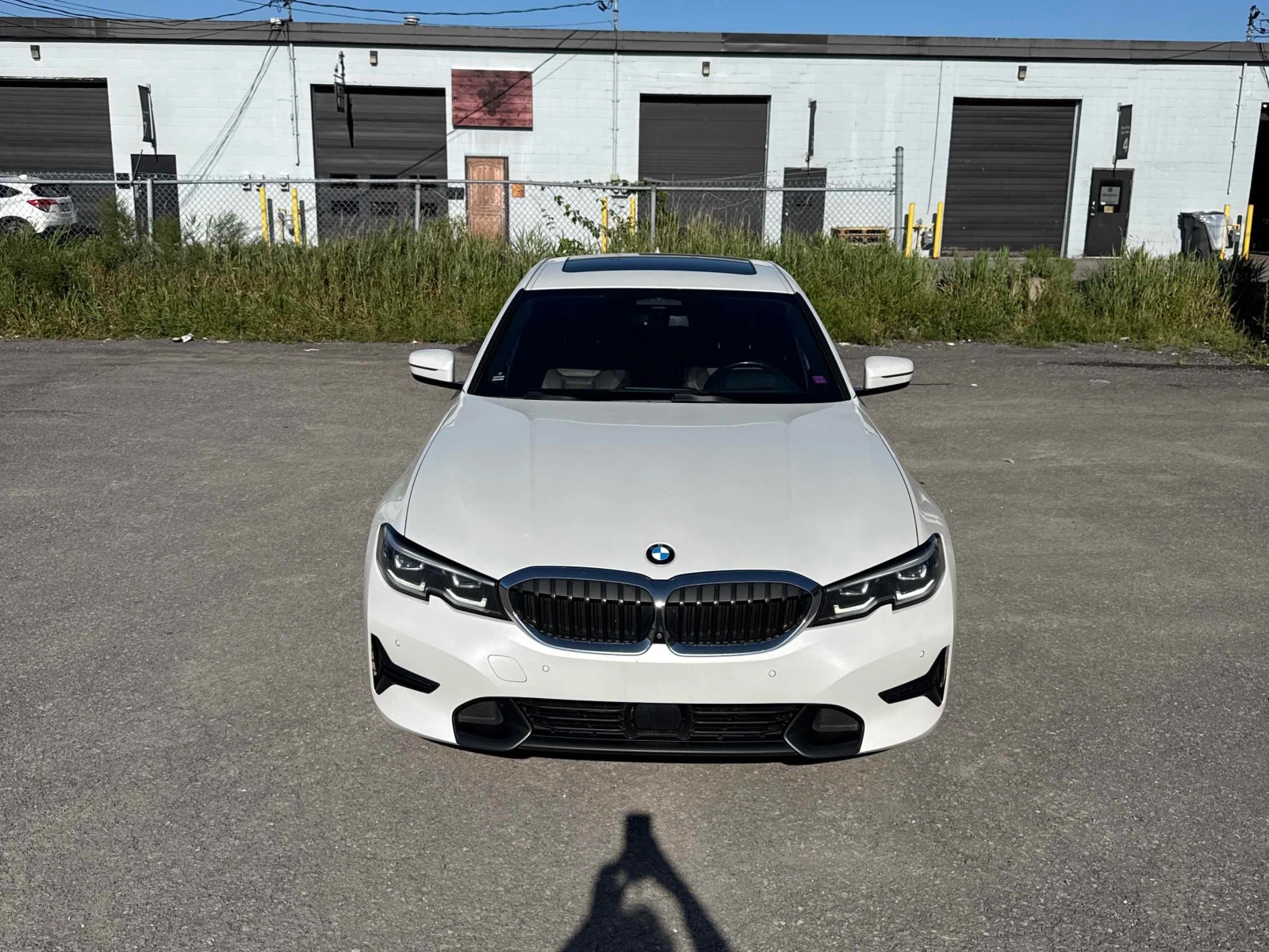 BMW 330 i| HAR/KAR| PANO| 360| DIS| AMBIENT, снимка 6 - Автомобили и джипове - 56038015