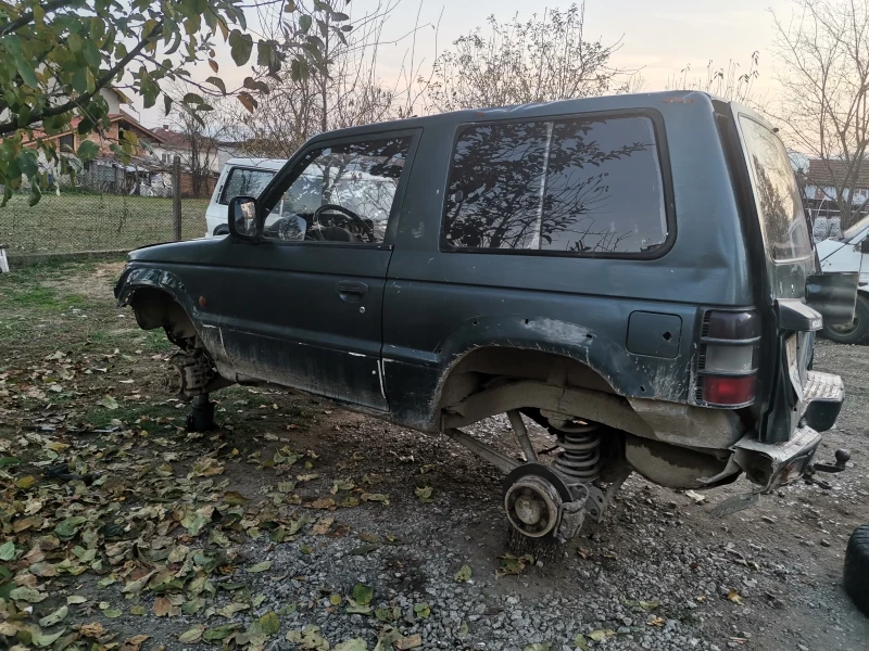 Mitsubishi Pajero 2.5TD intercooler. На части! Все още цял! , снимка 2 - Автомобили и джипове - 47904467