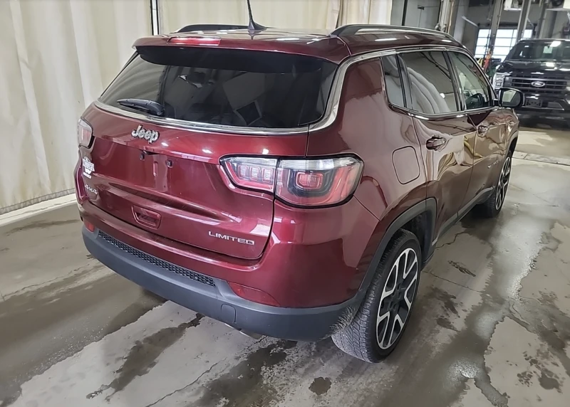 Jeep Compass АВТОКРЕДИТ, снимка 4 - Автомобили и джипове - 52749620