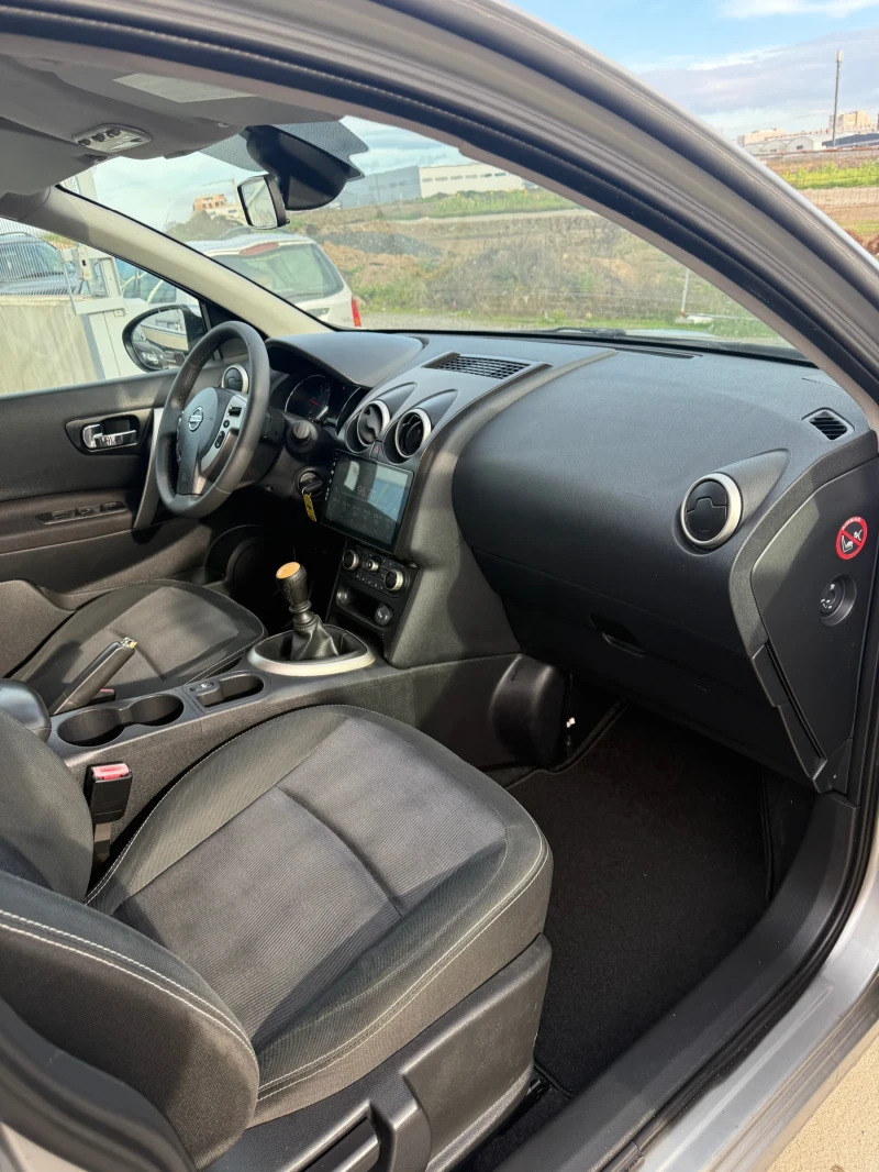 Nissan Qashqai 1.5 dCi Нов Внос, снимка 6 - Автомобили и джипове - 53114424