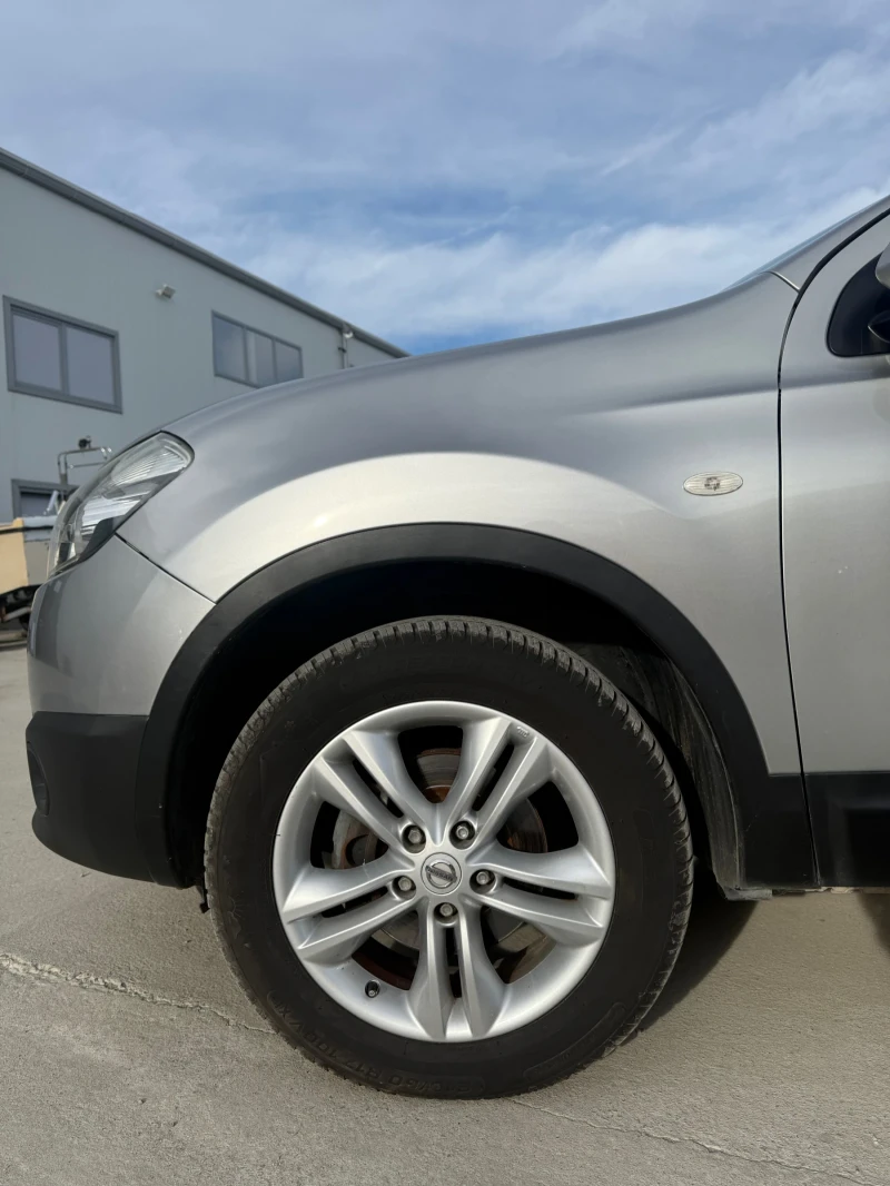 Nissan Qashqai 1.5 dCi Нов Внос, снимка 10 - Автомобили и джипове - 53114424