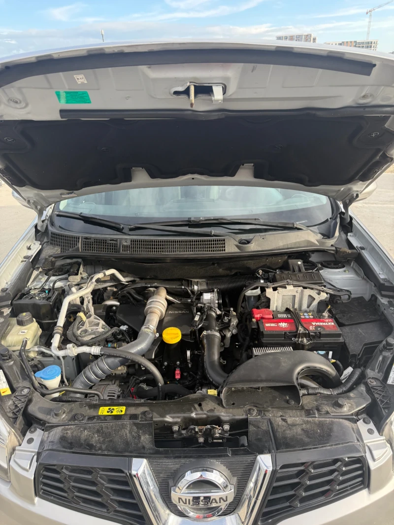 Nissan Qashqai 1.5 dCi Нов Внос, снимка 16 - Автомобили и джипове - 53114424