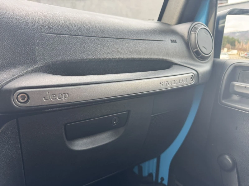 Jeep Wrangler RUBICON 3.6L, снимка 16 - Автомобили и джипове - 52628380