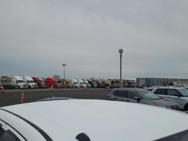 Toyota Tundra * TRD PRO CREW CAB STD BED * CARFAX * БЕЗ ПЪРВОНАЧ, снимка 17 - Автомобили и джипове - 53035806