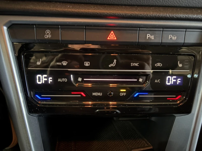 VW T-Roc Life 1.5 TSI OPF DSG, снимка 13 - Автомобили и джипове - 53134926