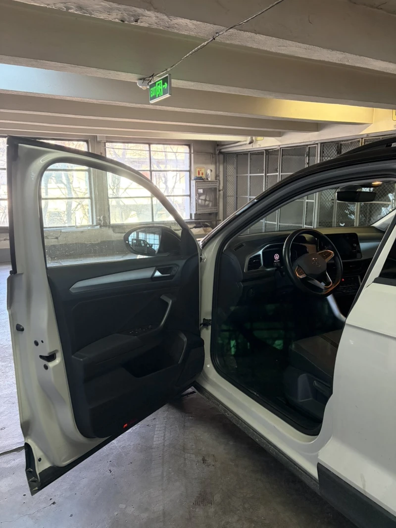 VW T-Roc Life 1.5 TSI OPF DSG, снимка 6 - Автомобили и джипове - 53134926