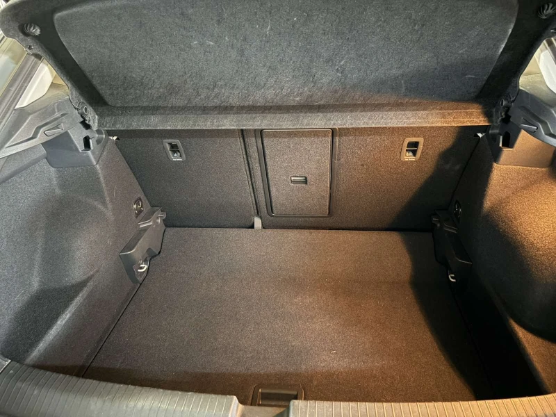 VW T-Roc Life 1.5 TSI OPF DSG, снимка 8 - Автомобили и джипове - 53134926