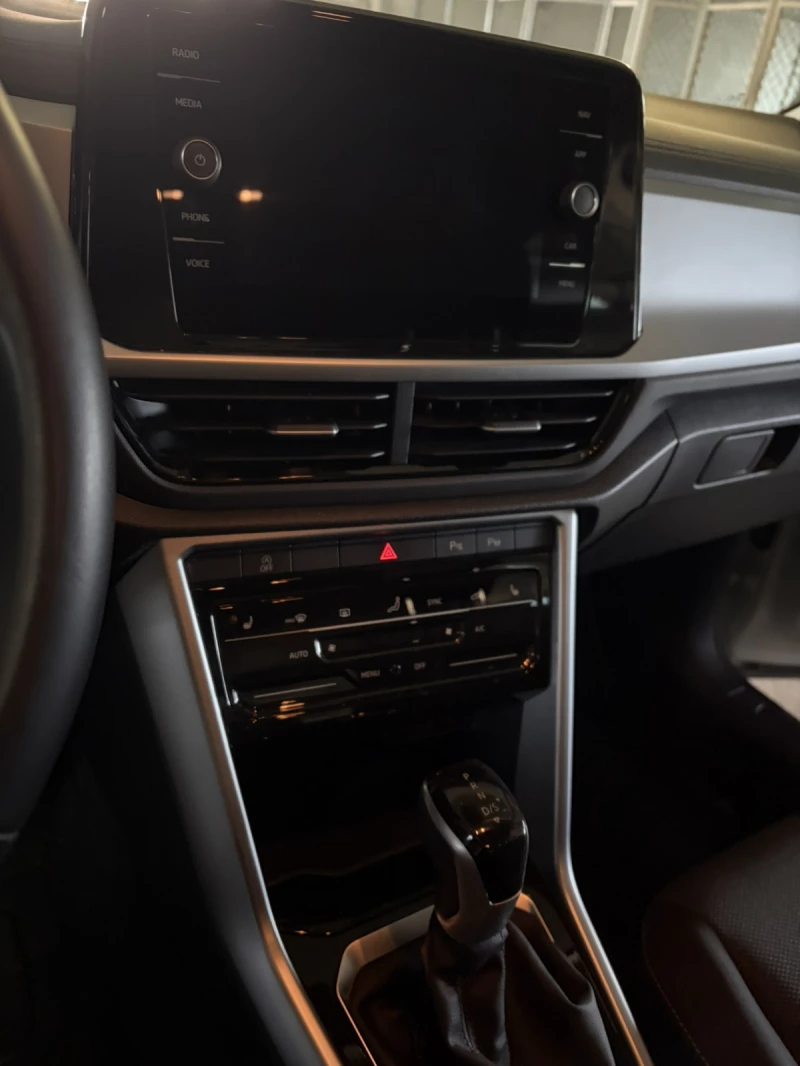 VW T-Roc Life 1.5 TSI OPF DSG, снимка 11 - Автомобили и джипове - 53134926