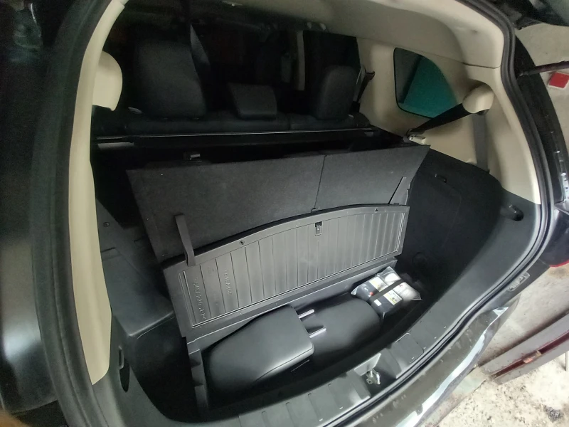 Mitsubishi Outlander 2.4SE 4X4 LPG BRC Кожа с алкантара 7места, снимка 14 - Автомобили и джипове - 53213226