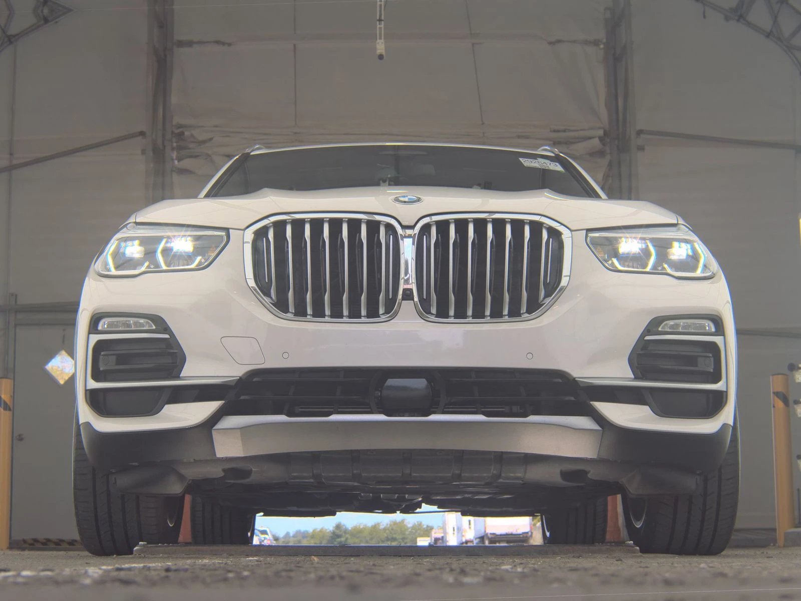 BMW X5 ДИСТРОНИК* ХЕДЪП* ОБДУХВАНЕ* МАСАЖ* 360КАМЕРА* КЕЙ - изображение 5