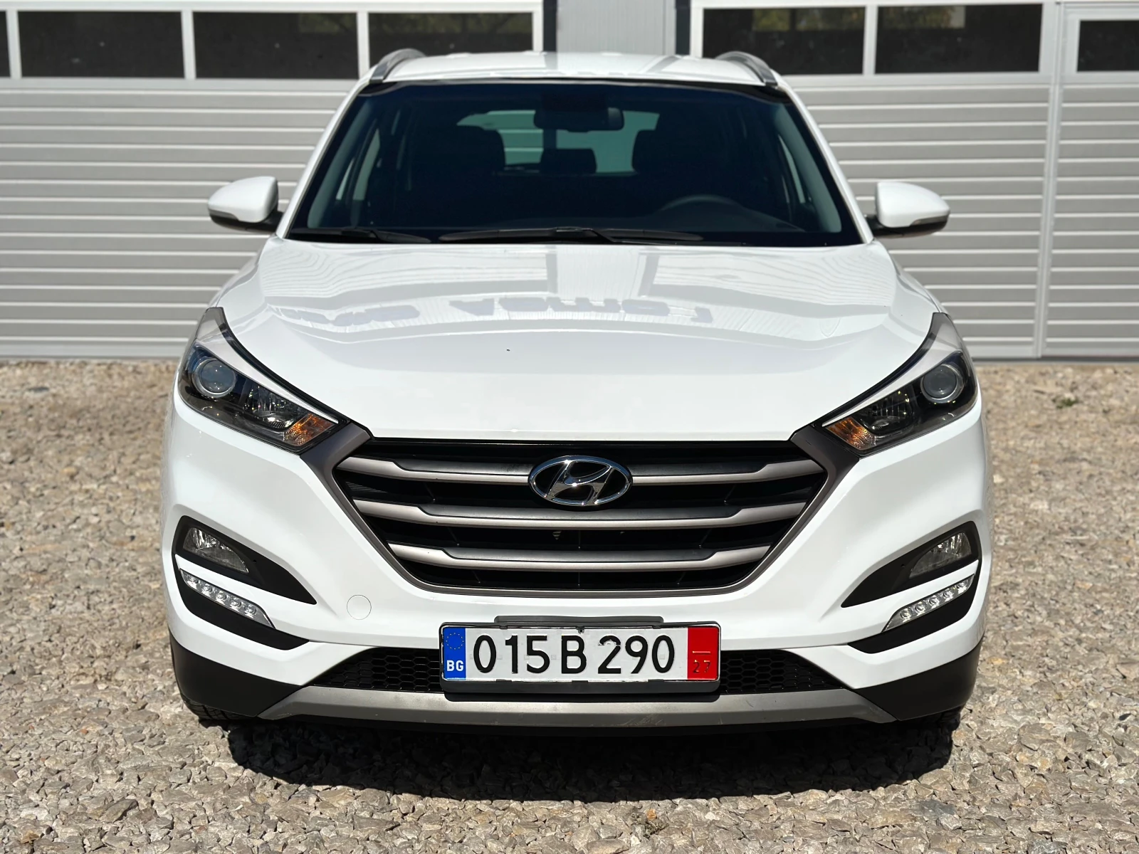 Hyundai Tucson 1.6i ГАЗ +  БЕНЗИН НАВИГАЦИЯ КАМЕРА НОВИ ГУМИ - изображение 2