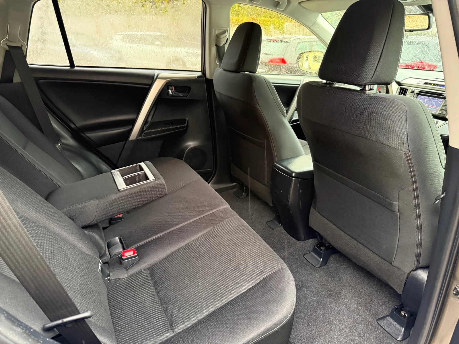 Toyota Rav4 2.0i 16V Style 4X4 167000км.! EURO5b - изображение 10