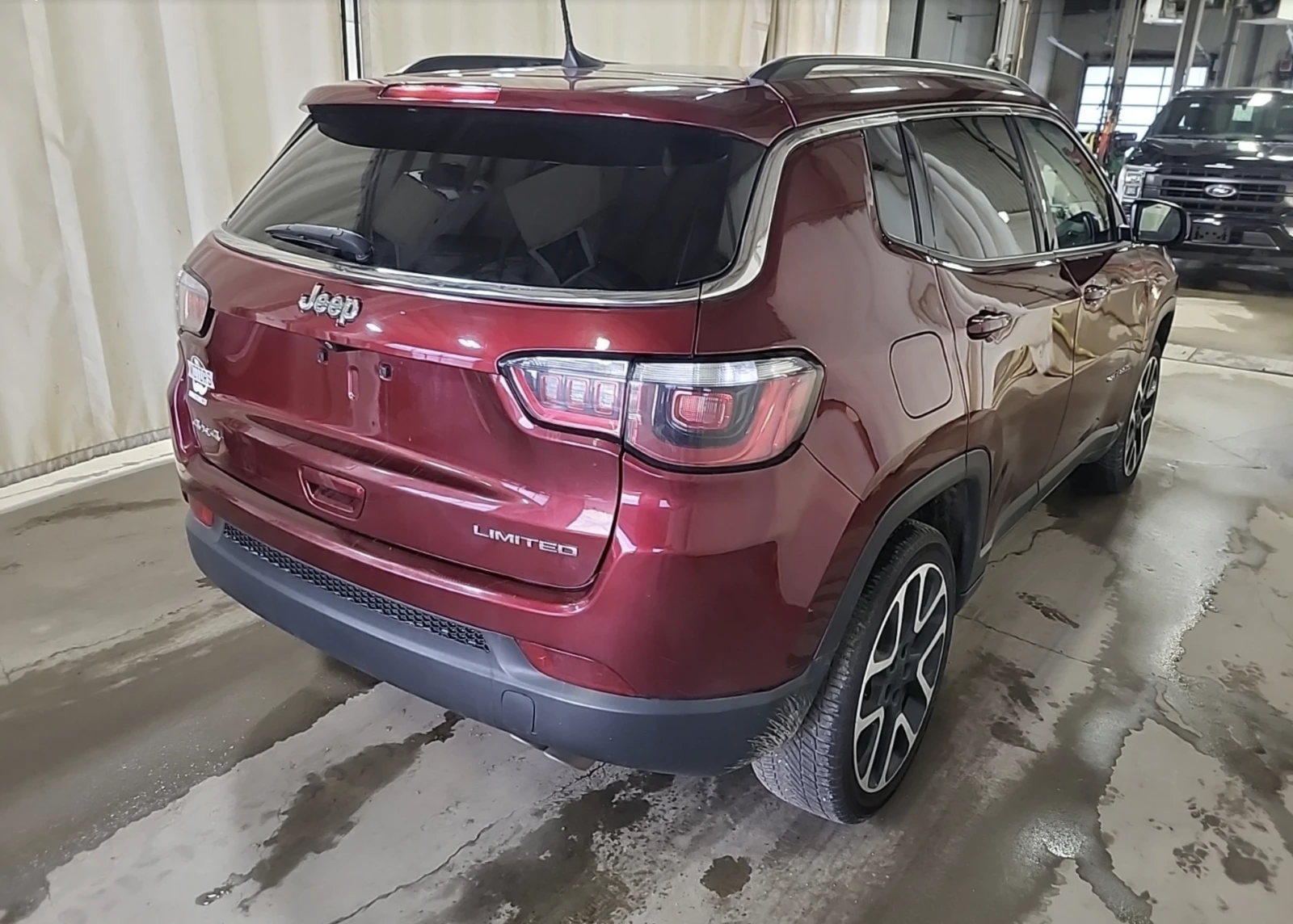 Jeep Compass АВТОКРЕДИТ - изображение 4