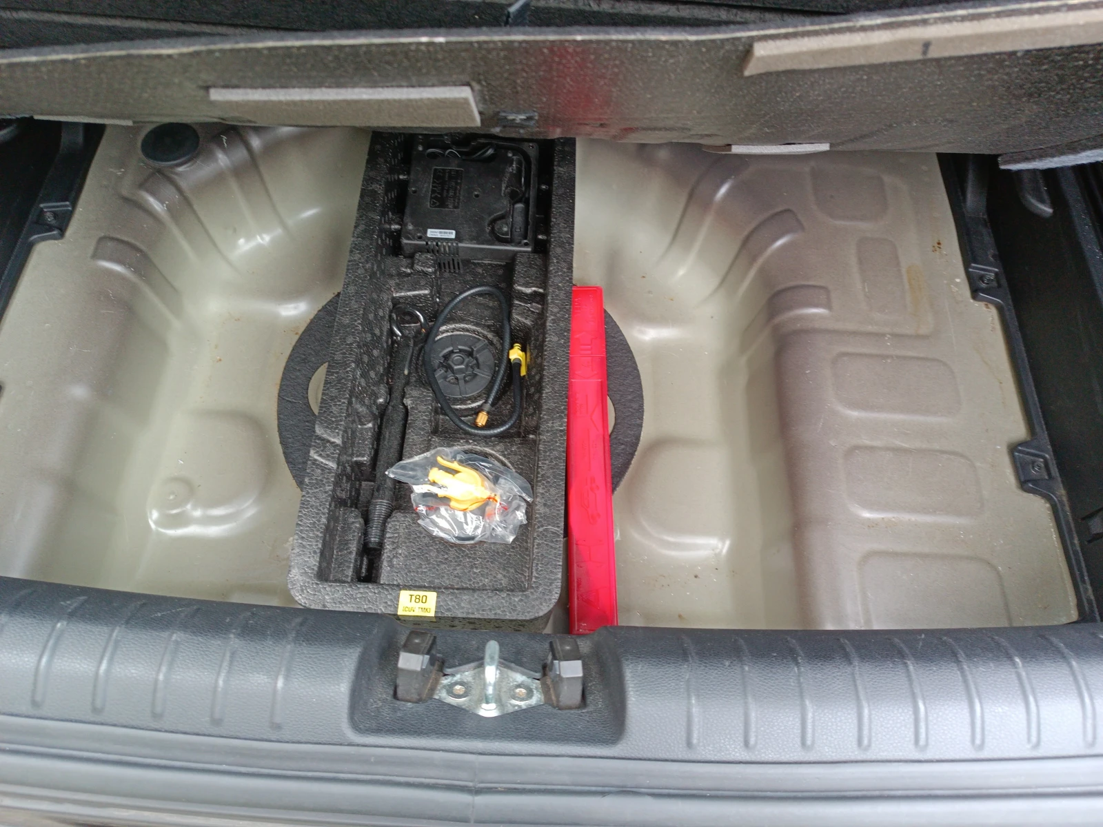 Kia Stonic 1.4 100��NAVI | Mobile.bg � ����������� 4