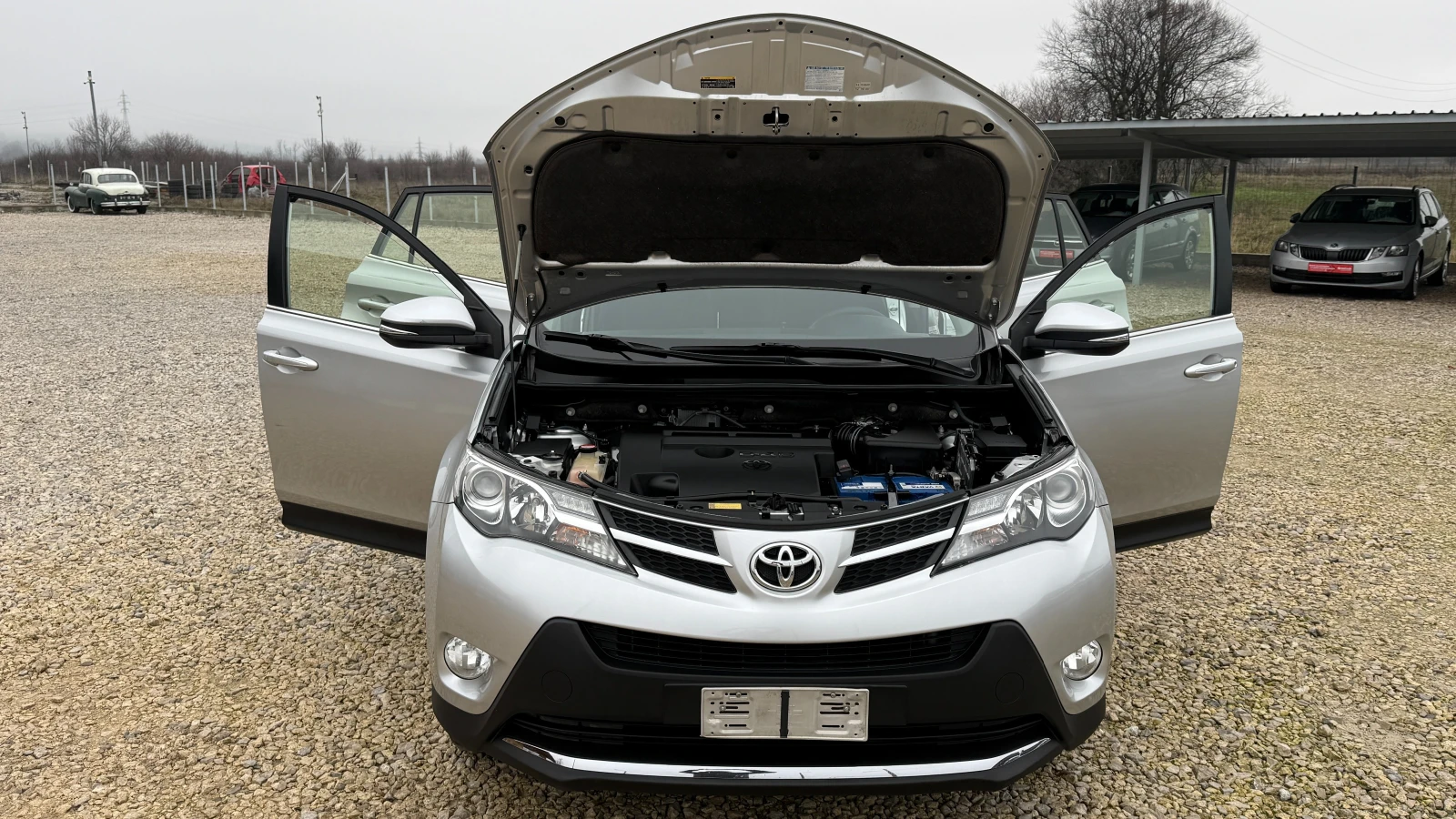 Toyota Rav4 2.0D4D/124��/NAVI/EURO 5B/������/LED/����  ������ | Mobile.bg � ����������� 8