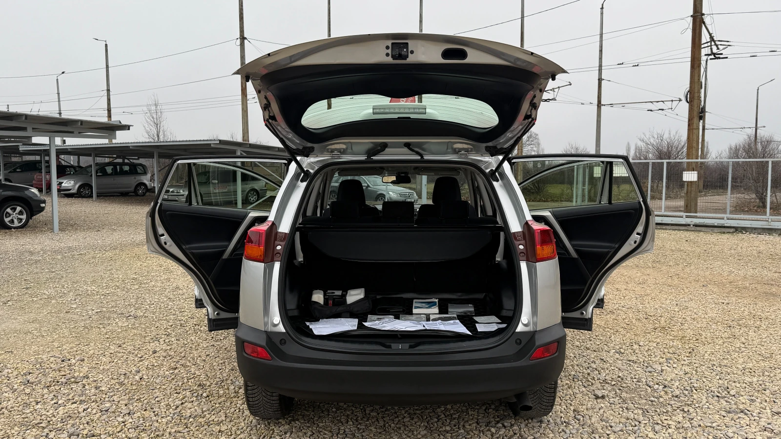 Toyota Rav4 2.0D4D/124��/NAVI/EURO 5B/������/LED/����  ������ | Mobile.bg � ����������� 9