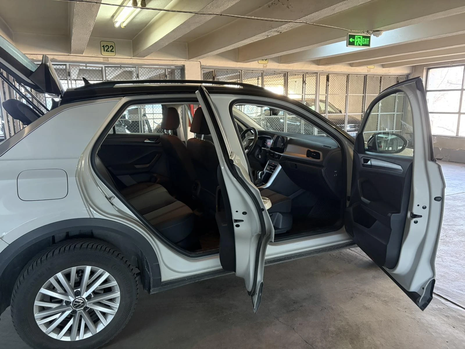 VW T-Roc Life 1.5 TSI OPF DSG - изображение 7