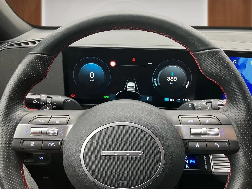 Hyundai Kona EV/SX2/218HP/N-LINE/CAM/ACC/LED/NAVI/CPLAY/935g, снимка 8 - Автомобили и джипове - 53875568